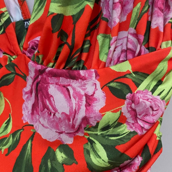 Zara draped floral bodysuit M - Picture 6 of 7